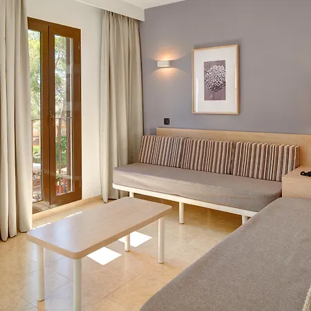 Hotel apartamentowy Protur Floriana 3* Sup Cala Bona (Mallorca)